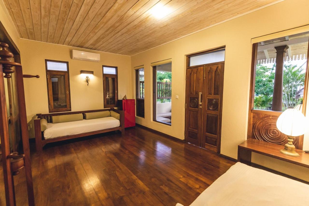 Aga Surf View Hotell Tangalle Exteriör bild