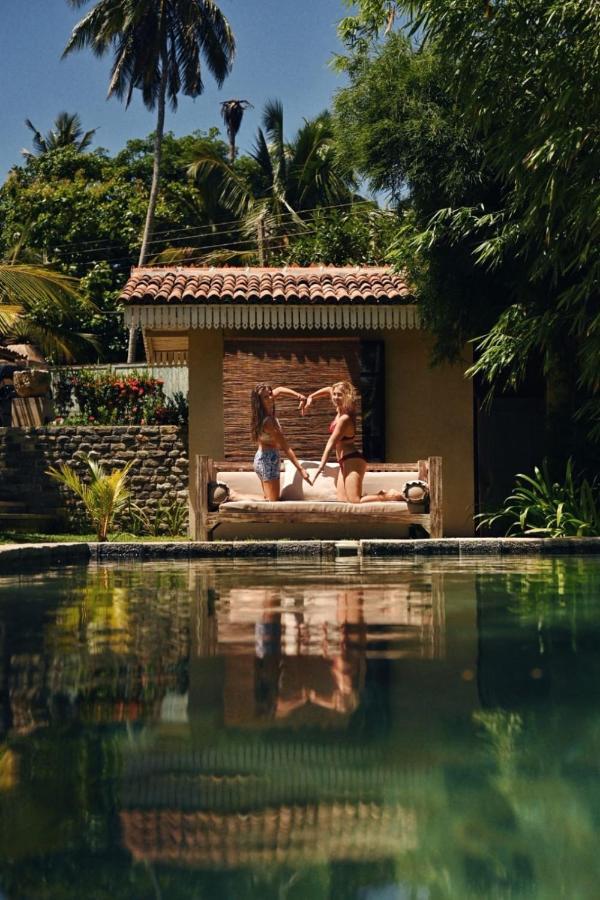 Aga Surf View Hotell Tangalle Exteriör bild